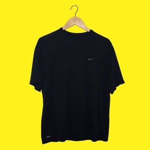 Nike Men’s (M) Black Dri-Fit Shirt